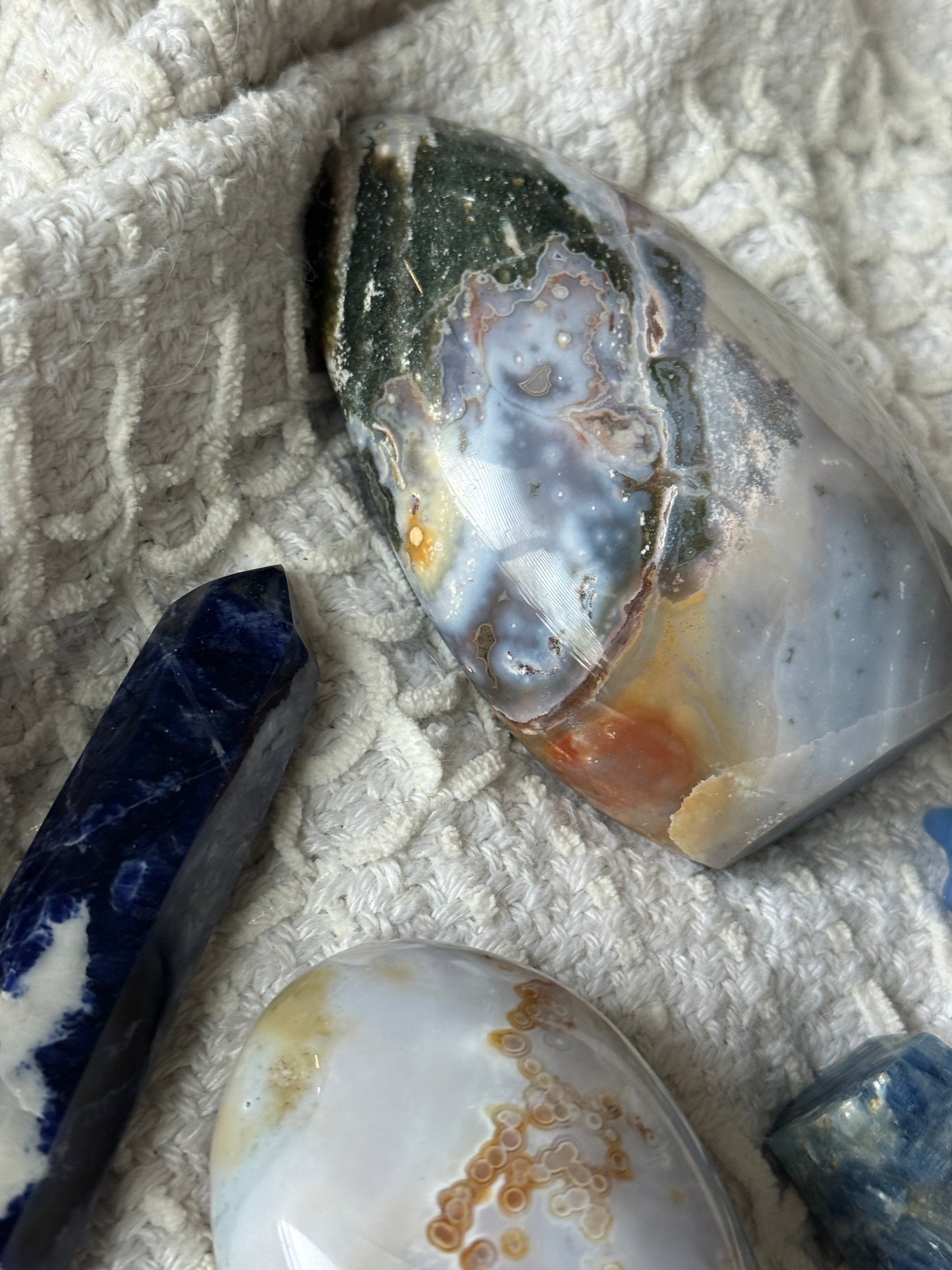 STEAL DEAL💙 Moody Blue Crystal Bundle ✨