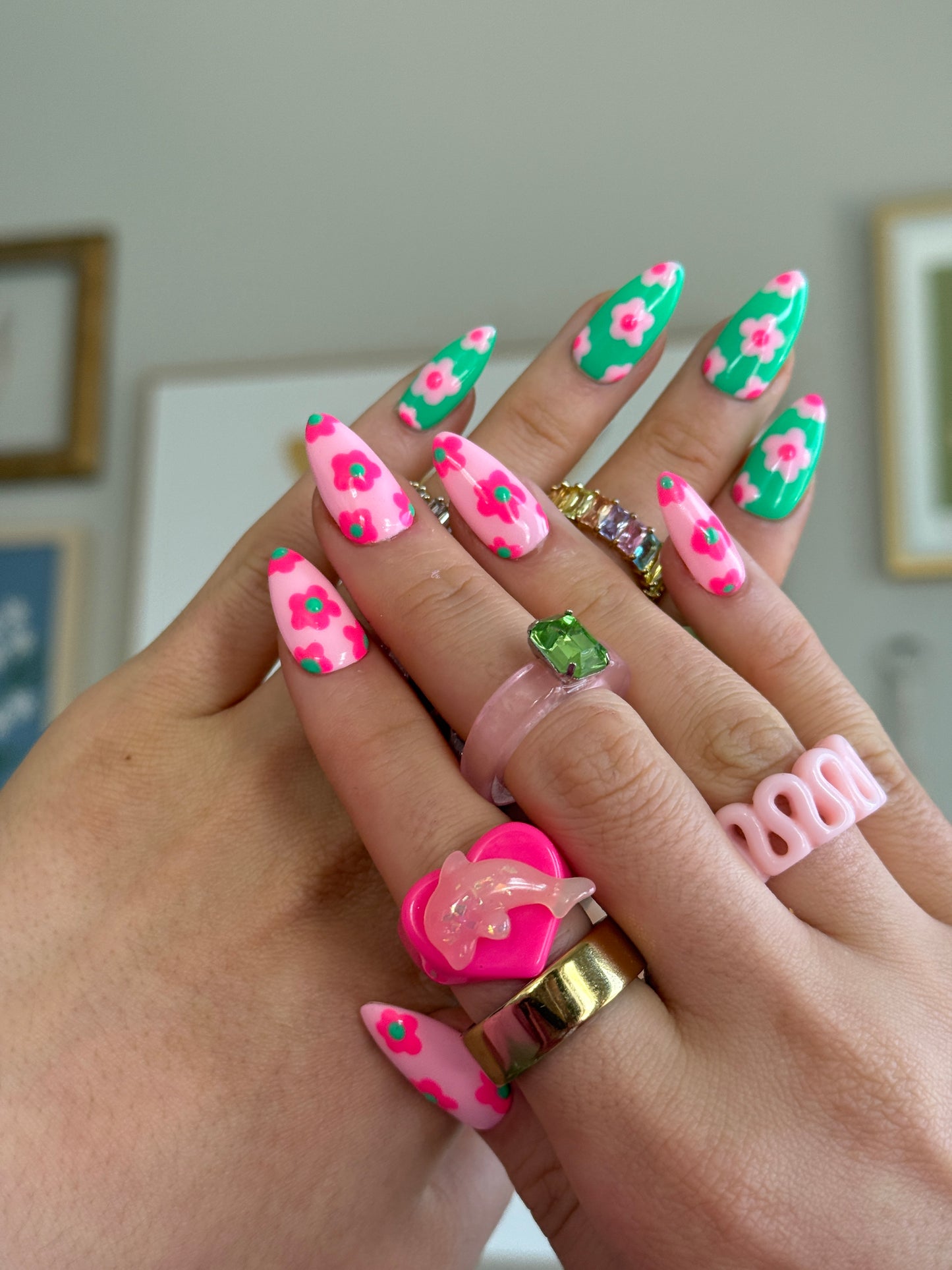 ‘Floral Friday’ Color Blocking Flower Print Reusable Gel Press on Nails