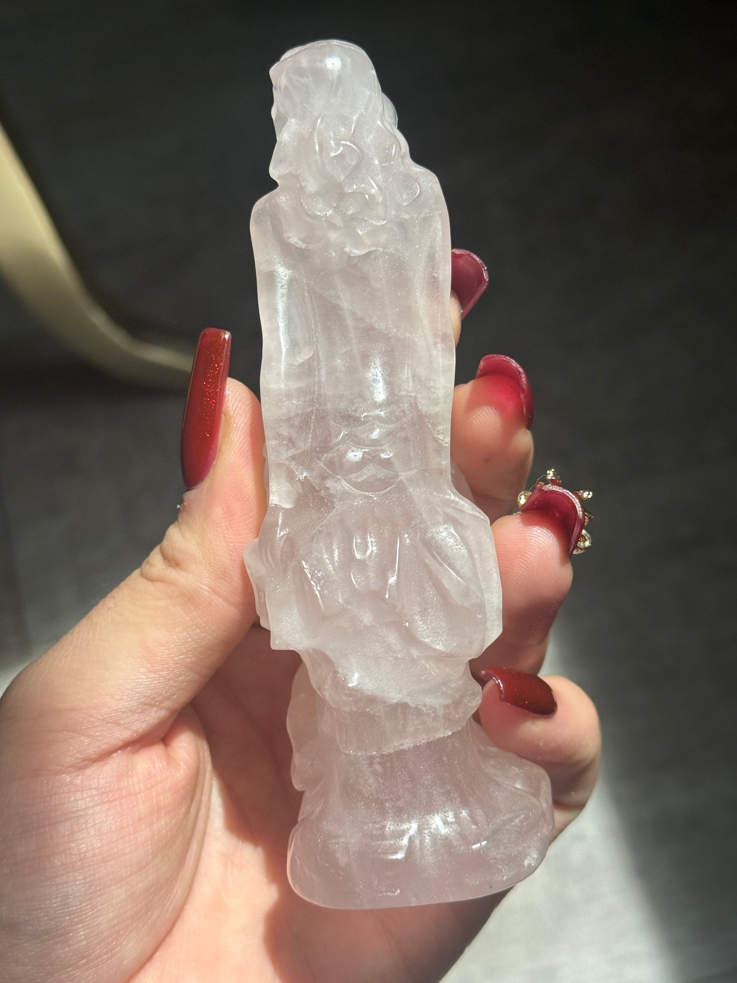 Glittering Mermaid Rose Quartz Carving ✨🎀