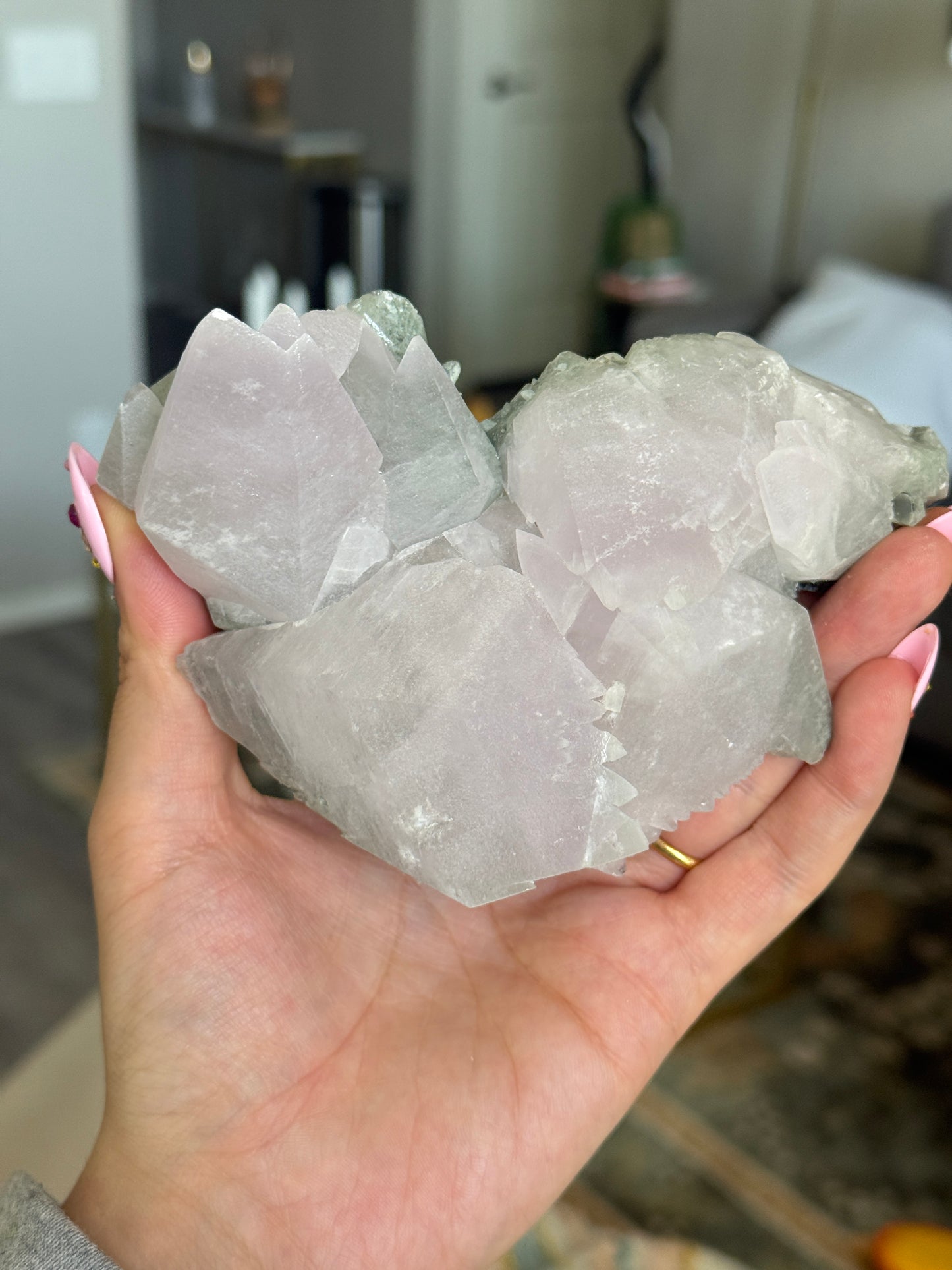 UNREAL Purple Heart Shape Calcite 🫶🏻🌟 Locality: France
