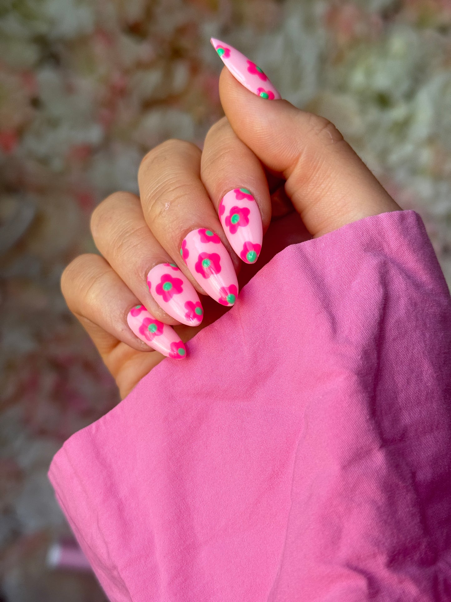 ‘Floral Friday’ Color Blocking Flower Print Reusable Gel Press on Nails
