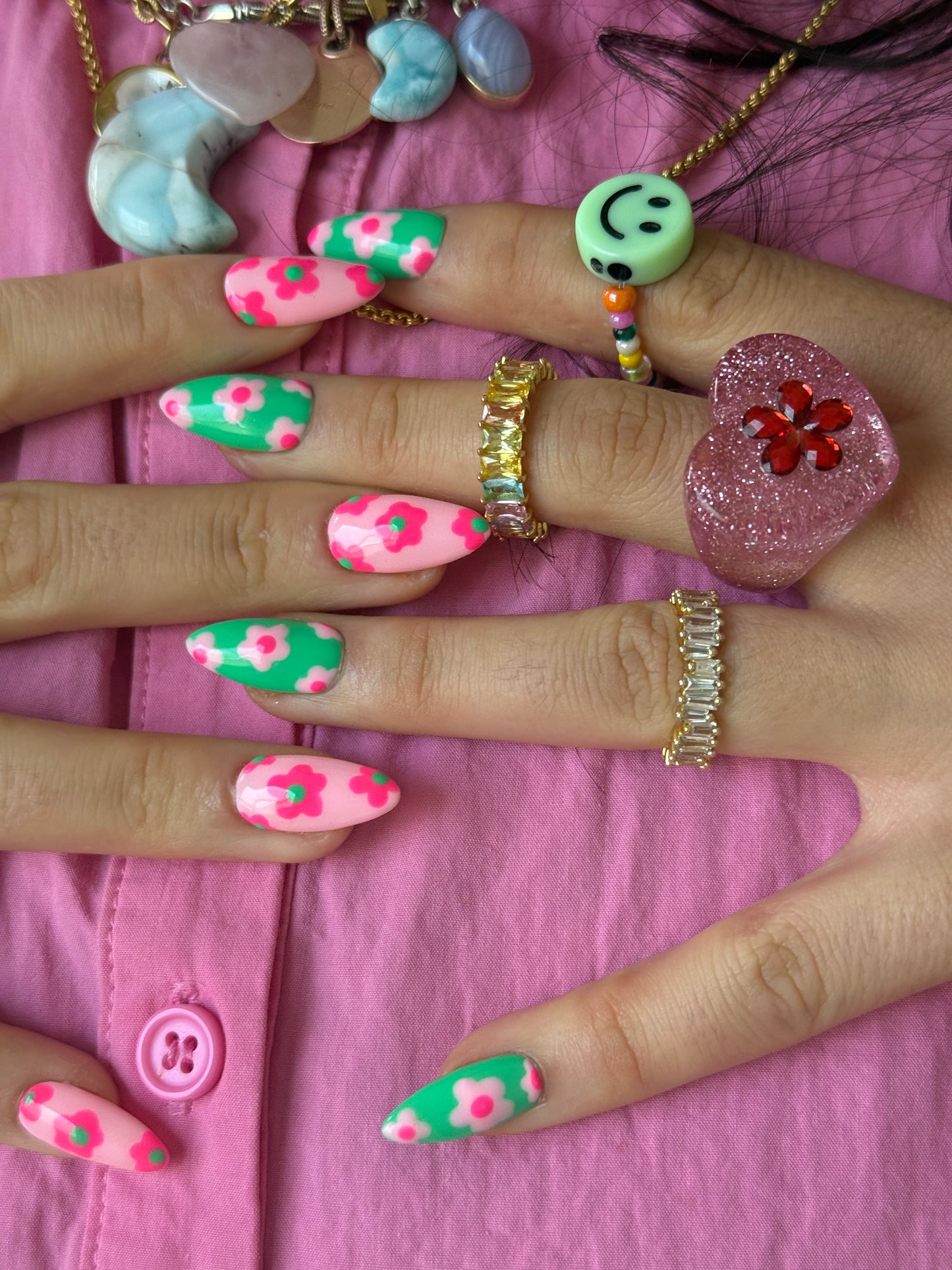 ‘Floral Friday’ Color Blocking Flower Print Reusable Gel Press on Nails