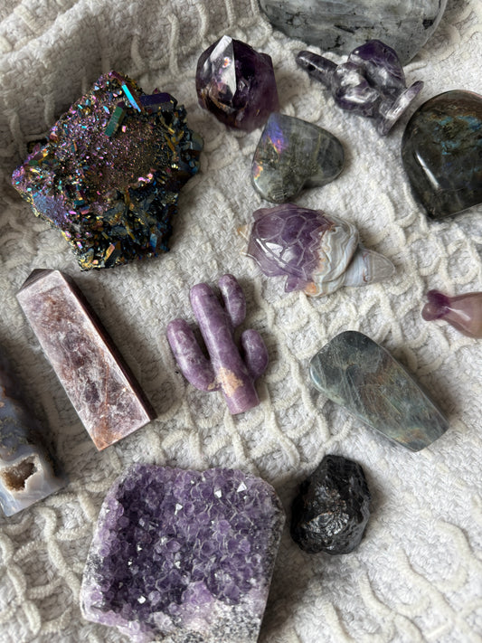 STEAL DEAL💜 Moody Purple Crystal Bundle ✨