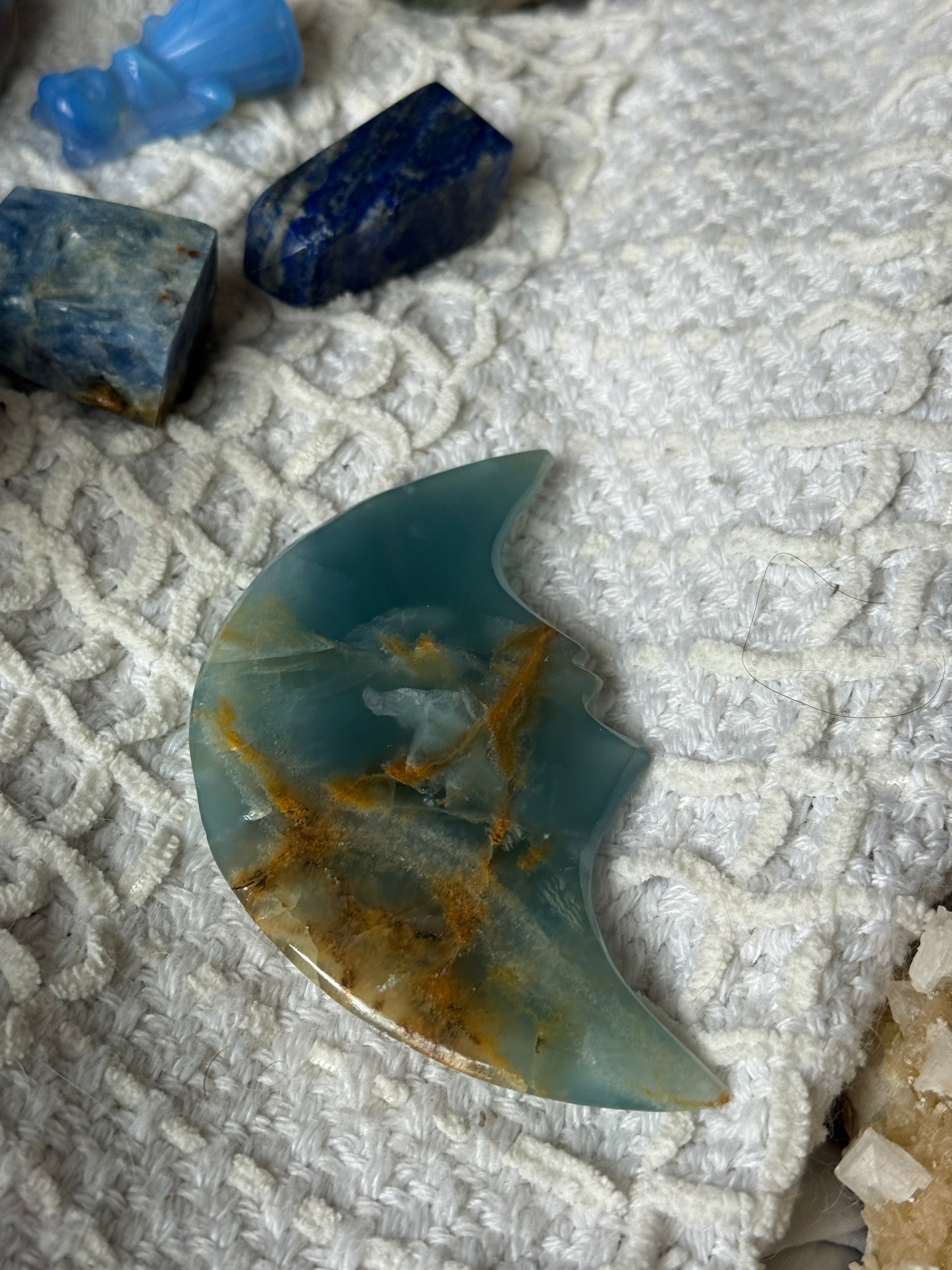 STEAL DEAL💙 Moody Blue Crystal Bundle ✨