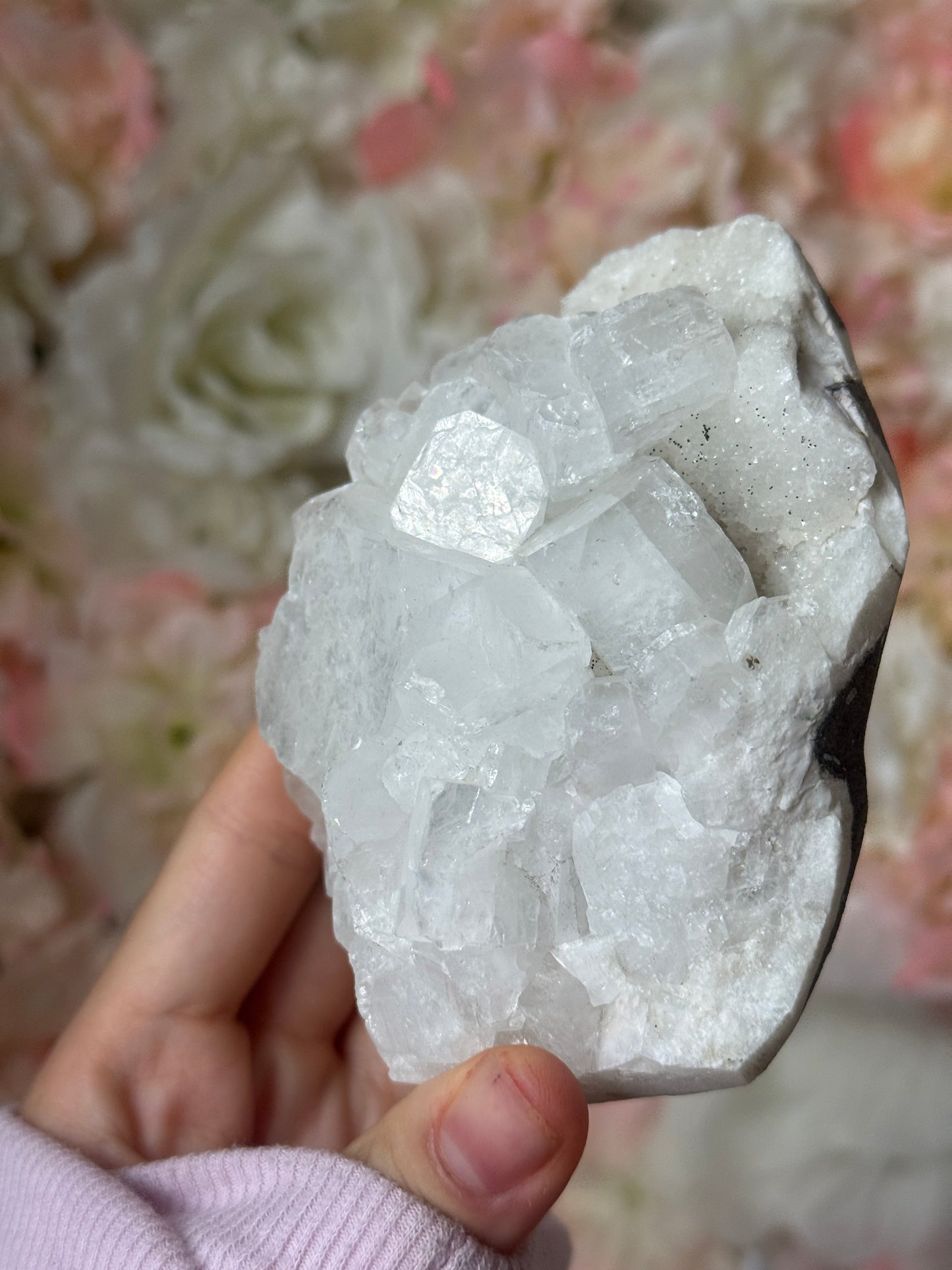 Diamond apothyllite specimen A 💎✨
