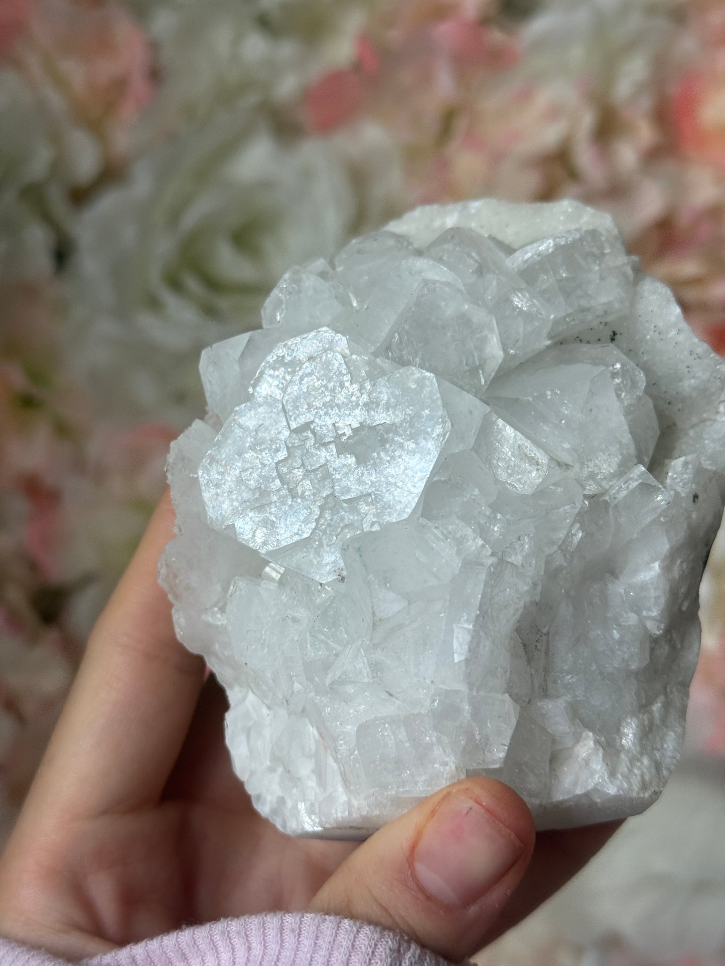 Diamond apothyllite specimen A 💎✨