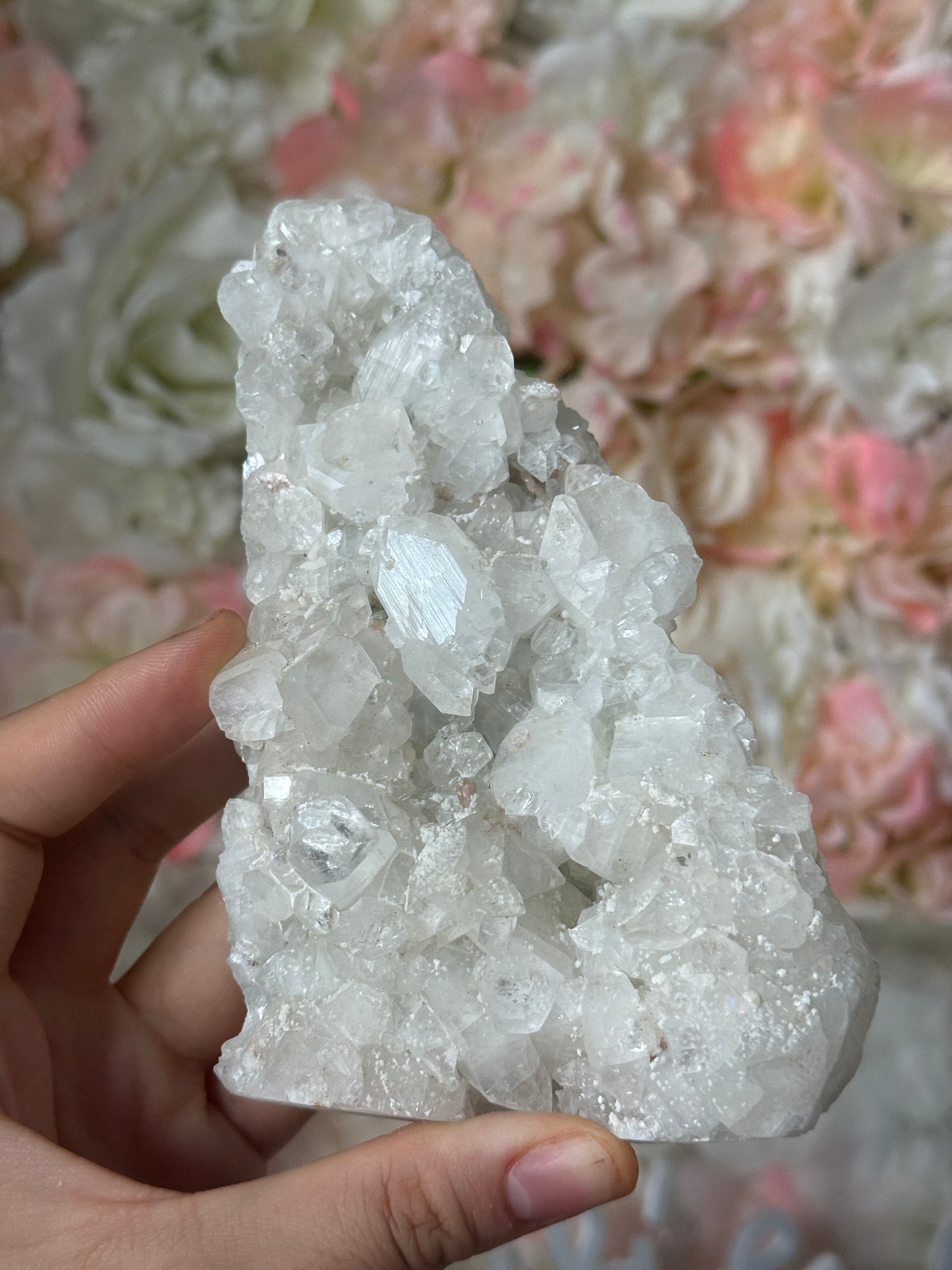 Diamond apothyllite specimen C 💎✨