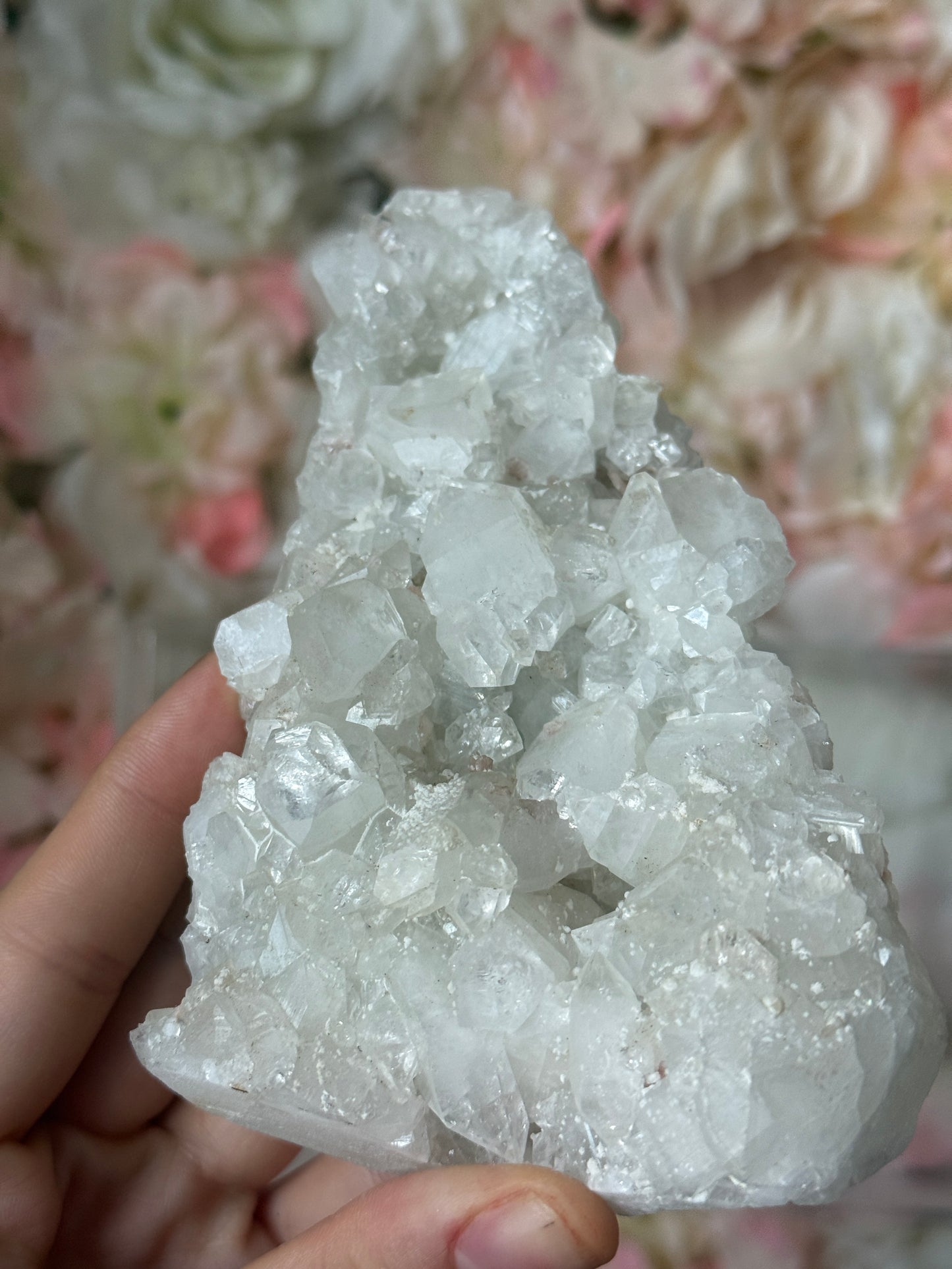 Diamond apothyllite specimen C 💎✨