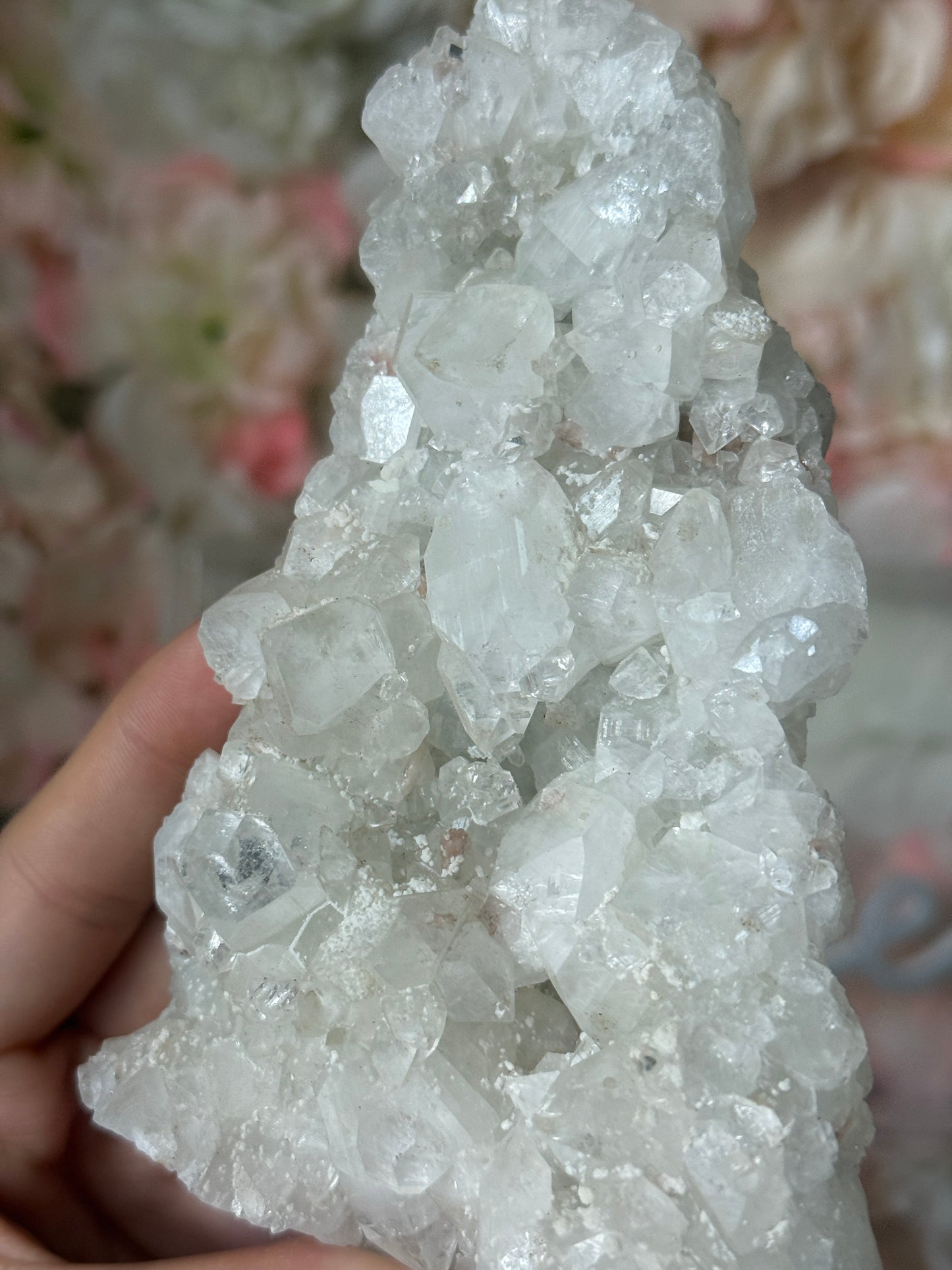 Diamond apothyllite specimen C 💎✨