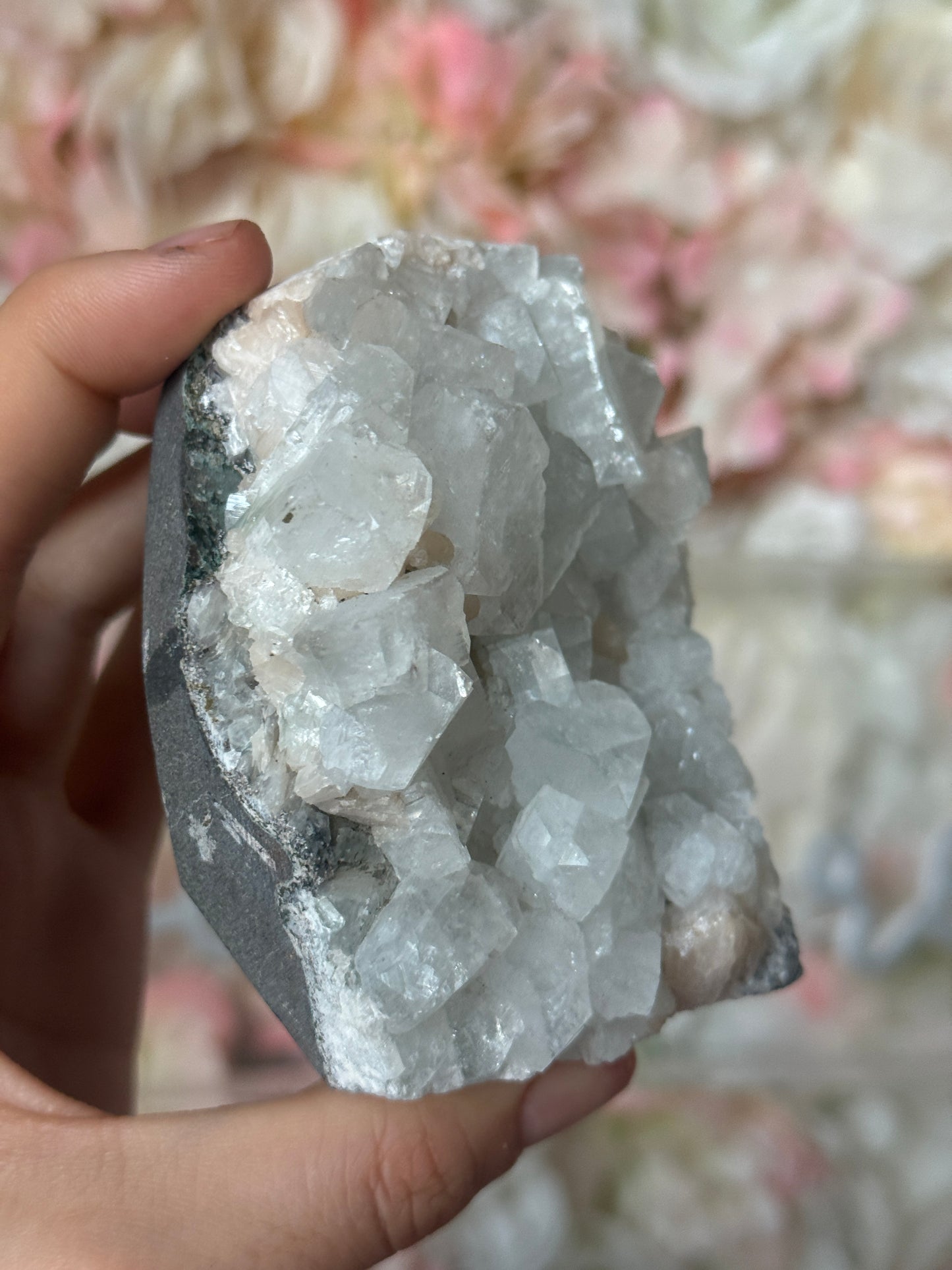 Diamond apothyllite specimen B 💎✨