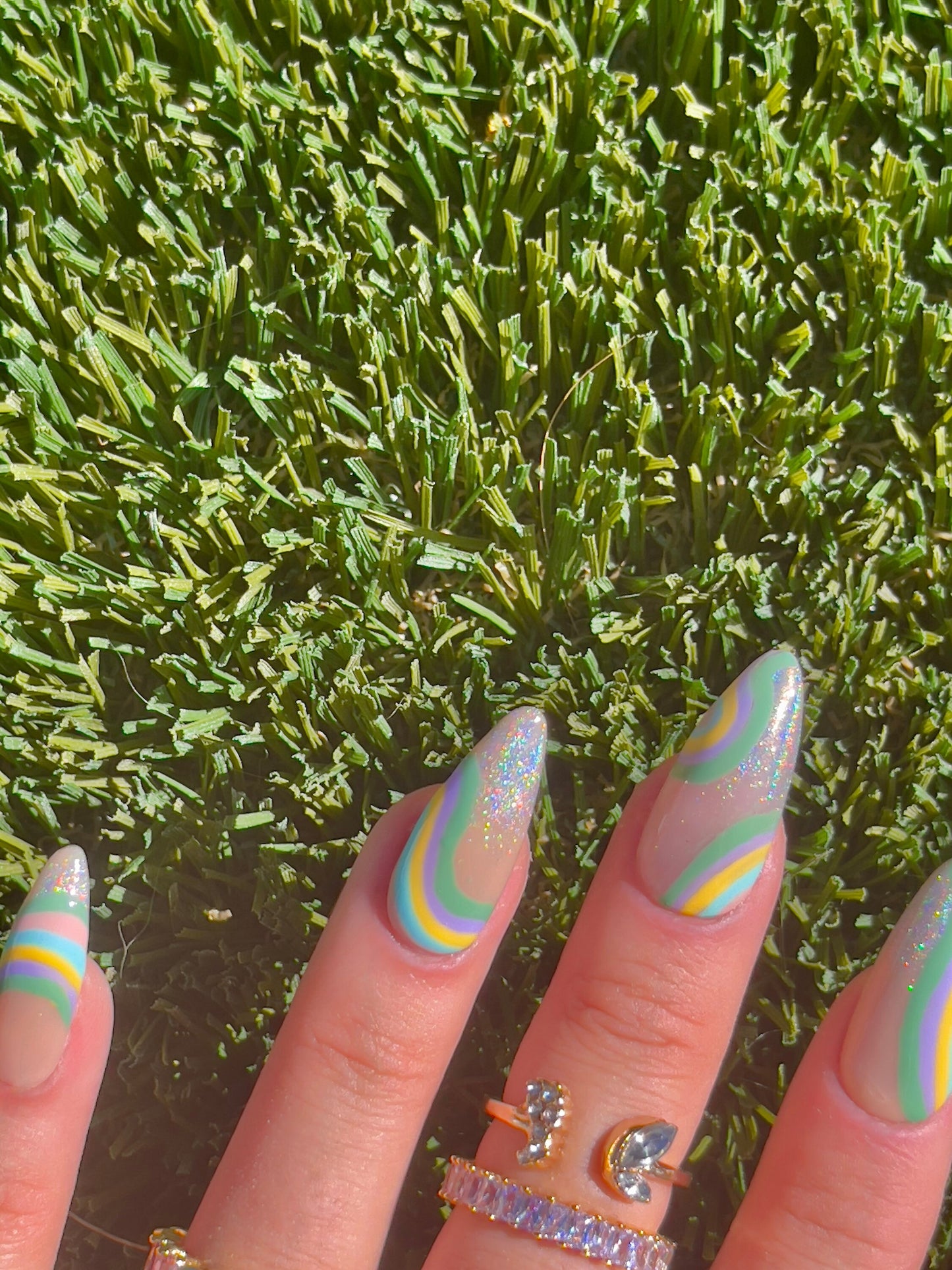 Swirly color block holographic tips abstract retro pastel neon reusable press on nails