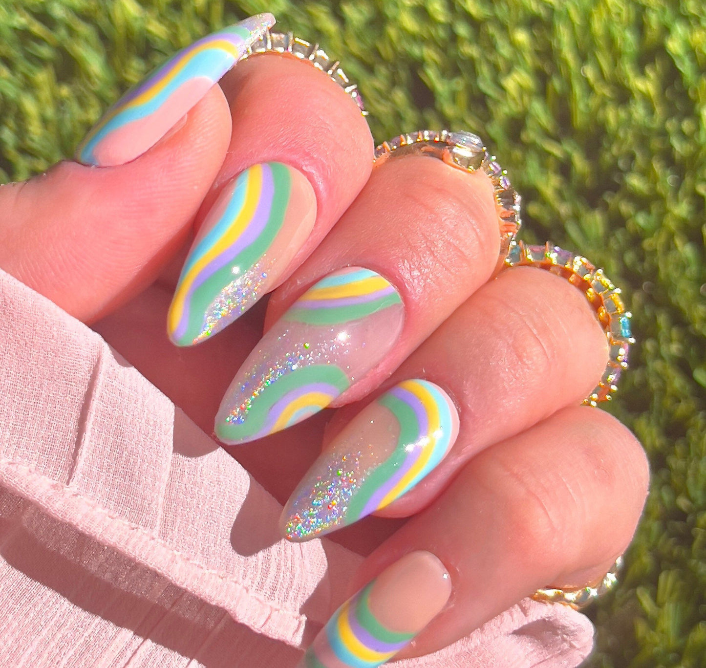 Swirly color block holographic tips abstract retro pastel neon reusable press on nails