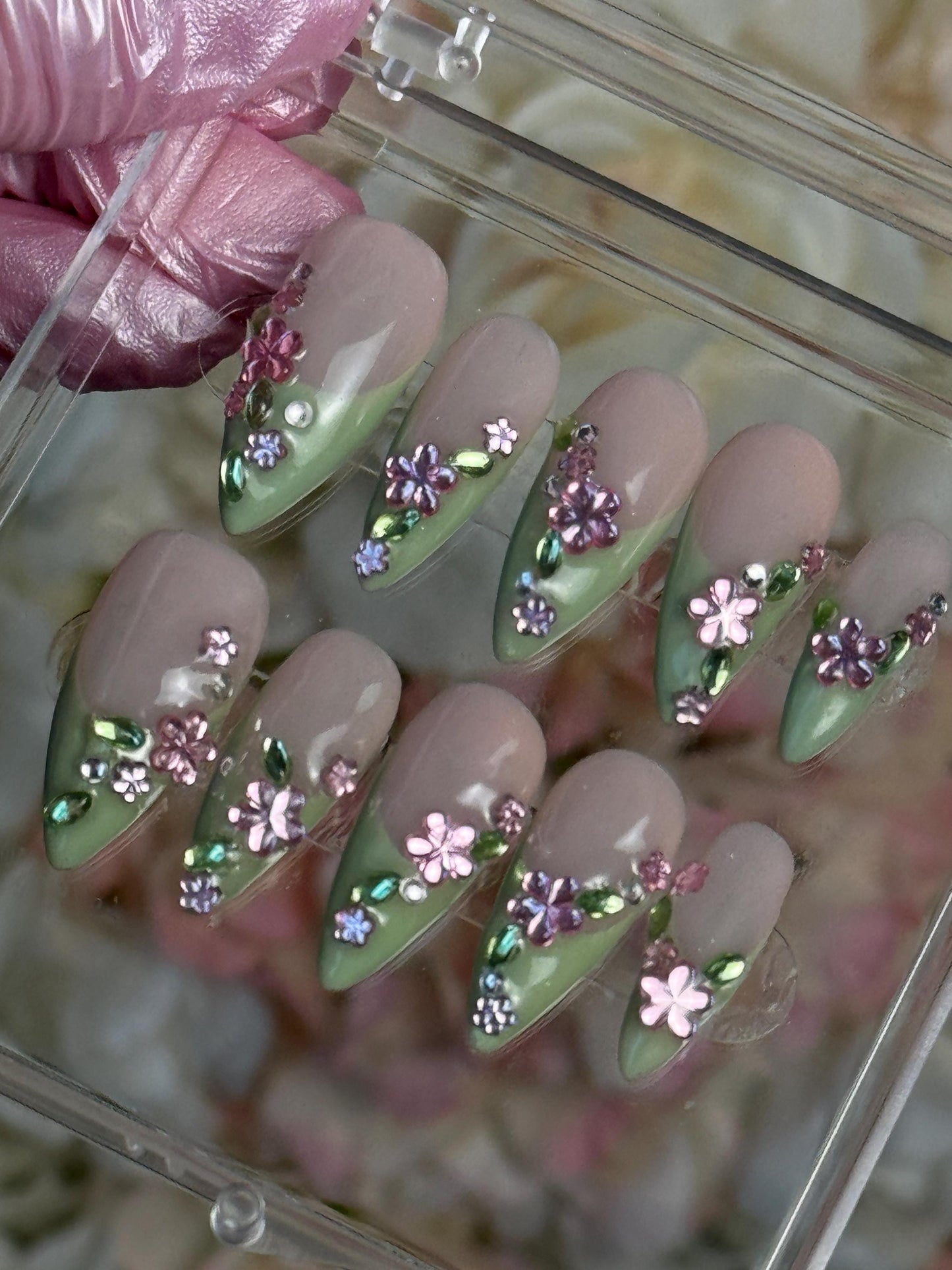 Ethereal Garden Sage Flower Gem-Reusable Press on Nails